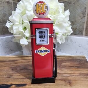 Hallmark  Kiddie Car Corner Collection lighted Pedal Power Premium Gas Pump